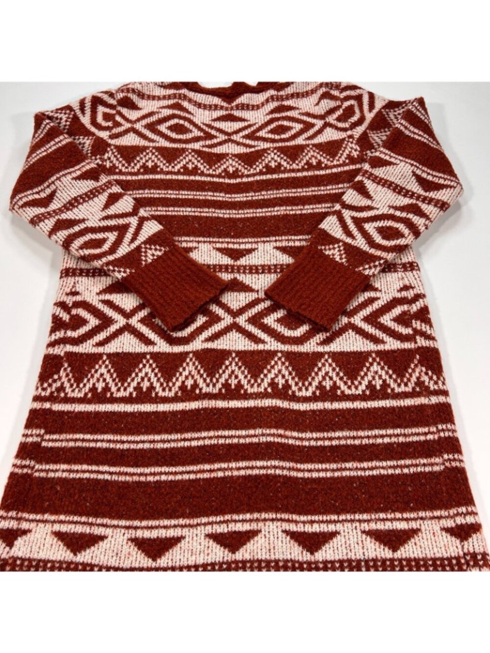 No Boundaries Sweater Women's M Red Geometric Acrylic Knit Cardigan Aztec Tribal - Picture 3 of 9